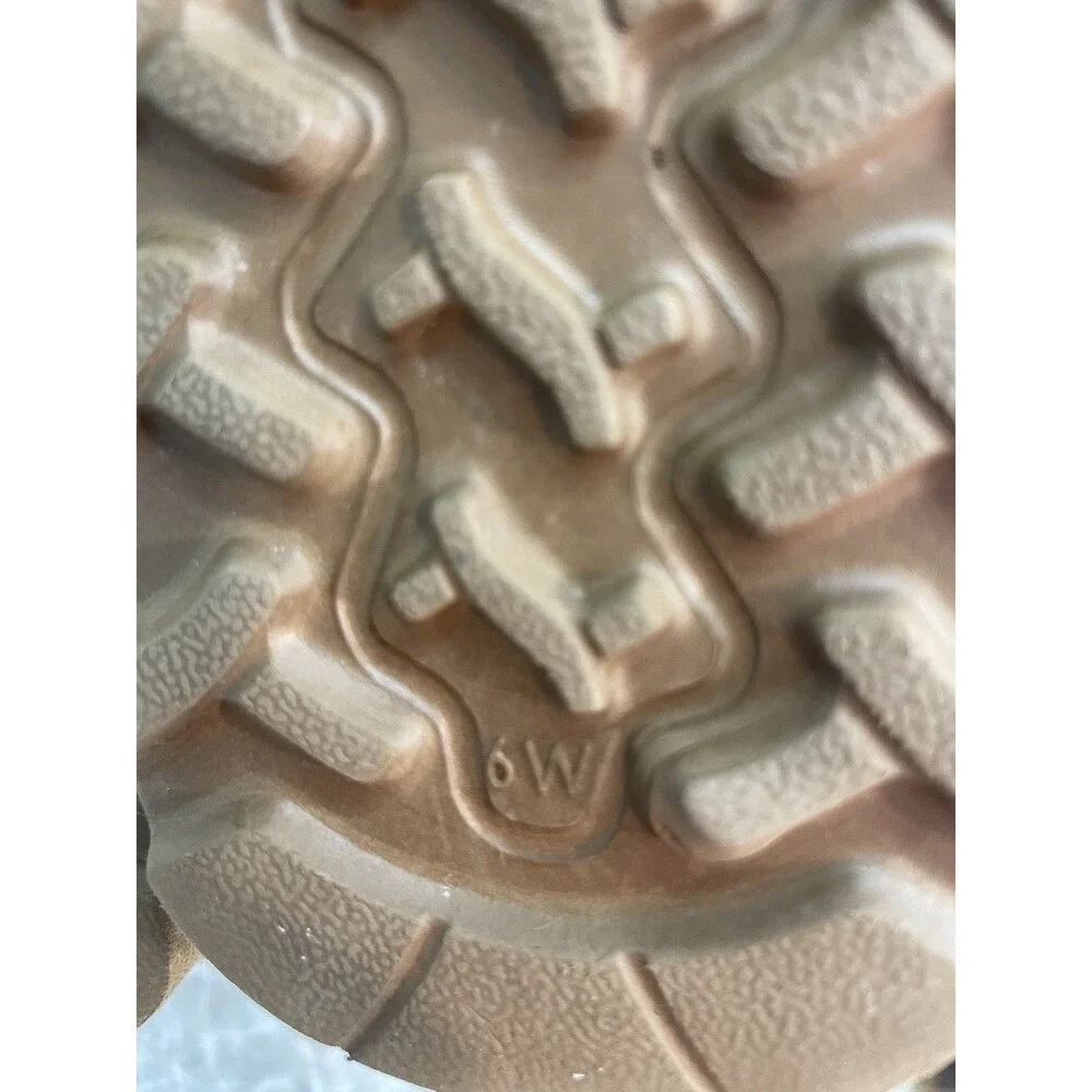 Bearpaw Womens Boots Elle Short 1959W Size 6W Suede Brown Fur Lined